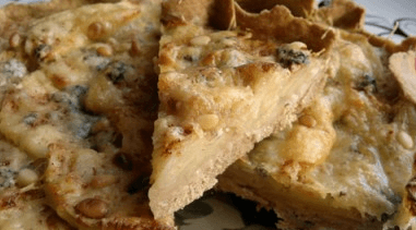 Яблочный пирог с голубым сыром Яблочный пирог с голубым сыром