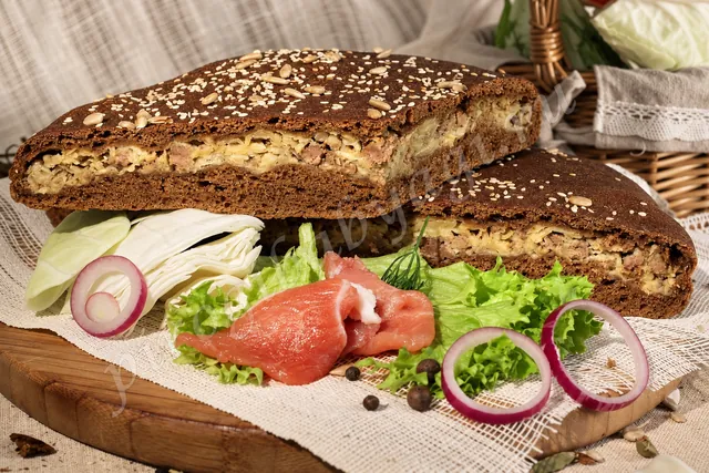 Пирог с капустой и мясом (говядина) (бездрожжевой на закваске) Пирог с капустой и мясом (говядина) (бездрожжевой на закваске)